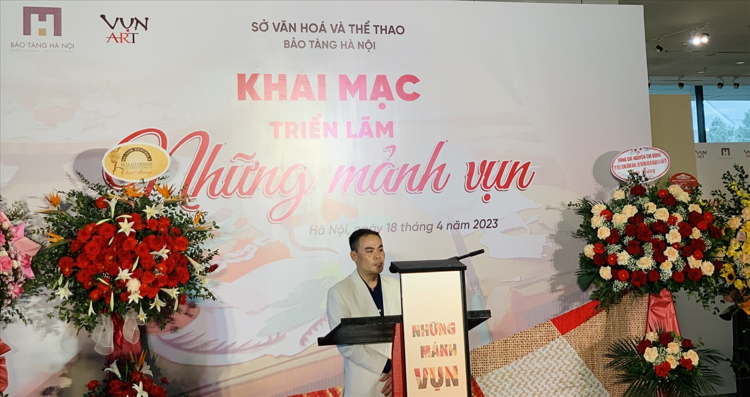 Ông Lê Việt Cường, Chủ tịch Hội người khuyết tật Hà Đông, Chủ nhiệm Hợp tác xã Vụn Art phát biểu tại lễ khai mạc