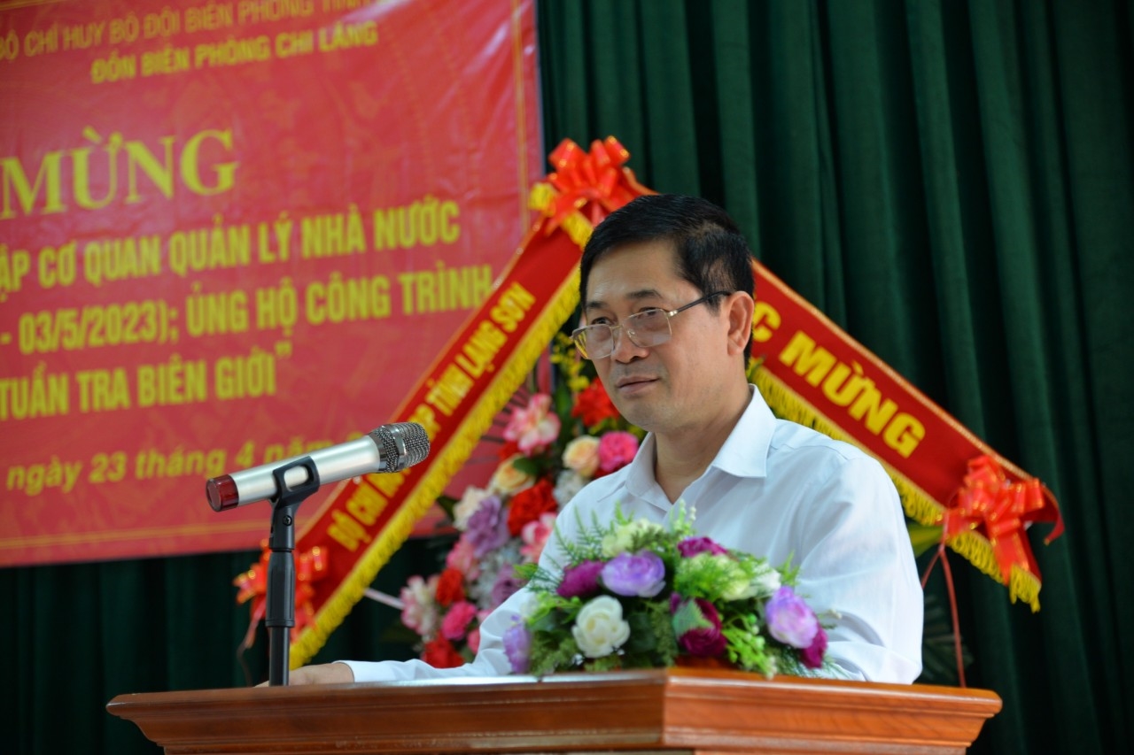 Trưởng Ban Dân tộc tỉnh Lạng Sơn phát biểu tại buổi tọa đàm