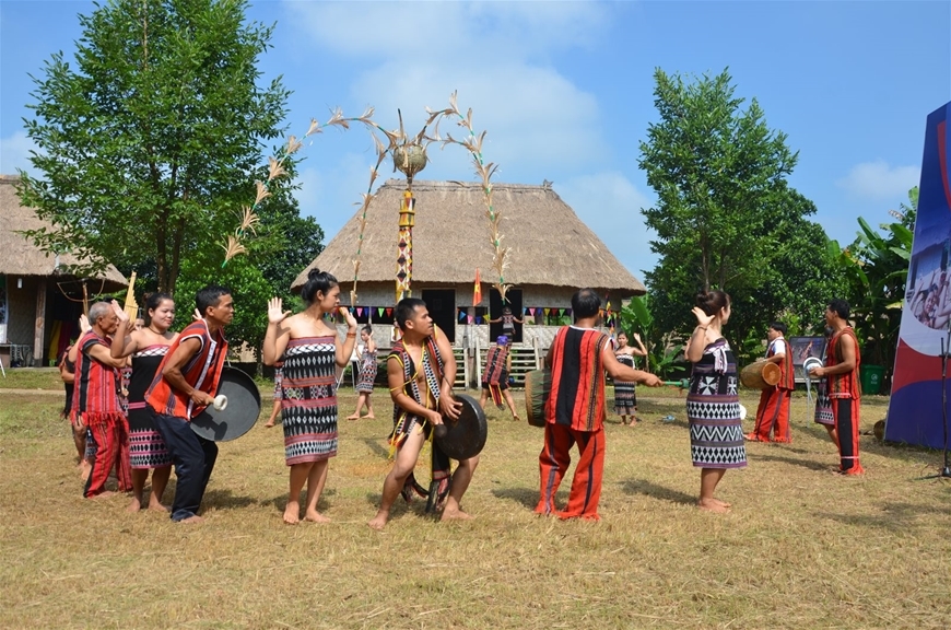 Nhiều lễ hội truyền thống của đồng bào các dân tộc cũng sẽ được tái hiện