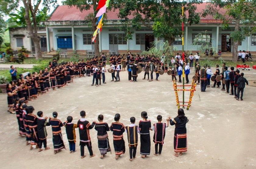 Hội thi “Nét đẹp vòng xoang” tại Trường Tiểu học và THCS Quang Trung, xã Ia Broăi, huyện Ia Pa, tỉnh Gia Lai