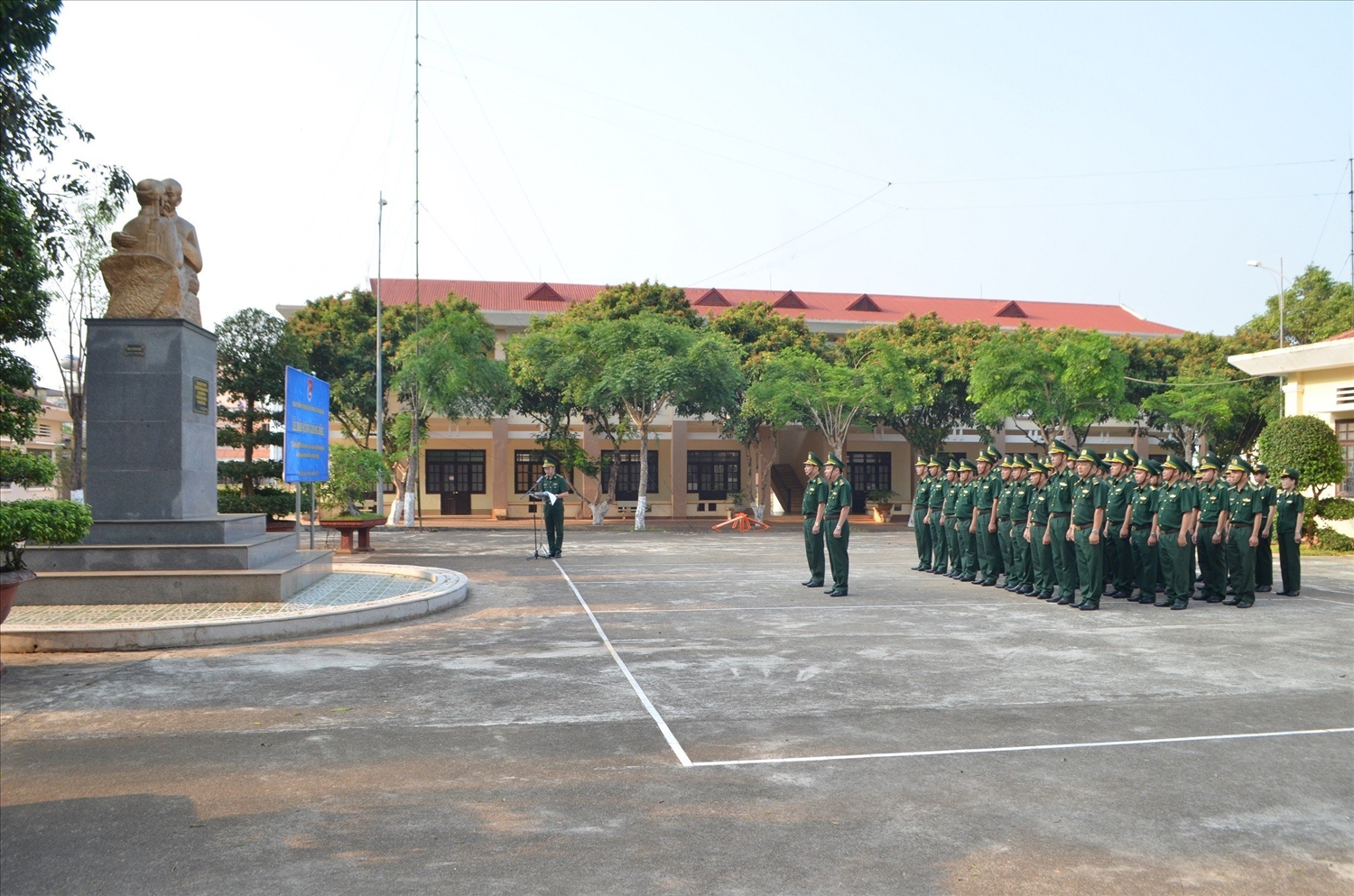 Đoàn Thanh niên Bộ đội Biên phòng tỉnh Đắk Lắk tổ chức lễ báo công dâng Bác