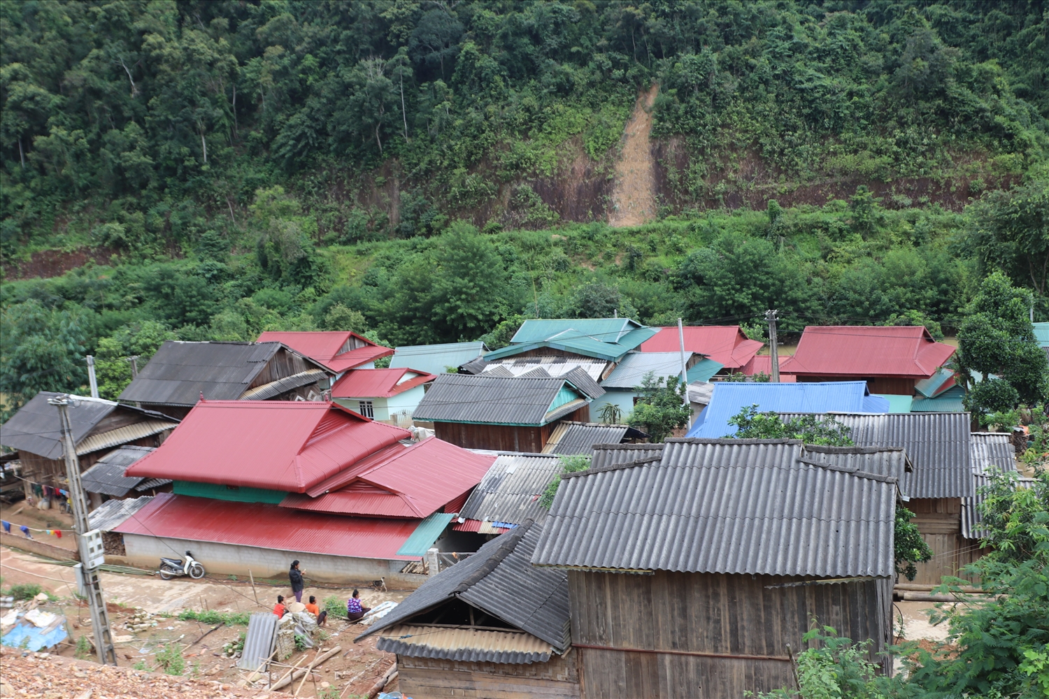 Một góc bản làng của đồng bào Cống ở bản Púng Pon, xã Pa Thơm, huyện Điện Biên, tỉnh Điện Biên một trong những DTTS rất ít người theo Quyết định 1227.