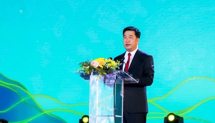Bí thư Huyện ủy Anh Sơn Nguyễn Hữu Sáng phát biểu tại Lễ kỷ niệm