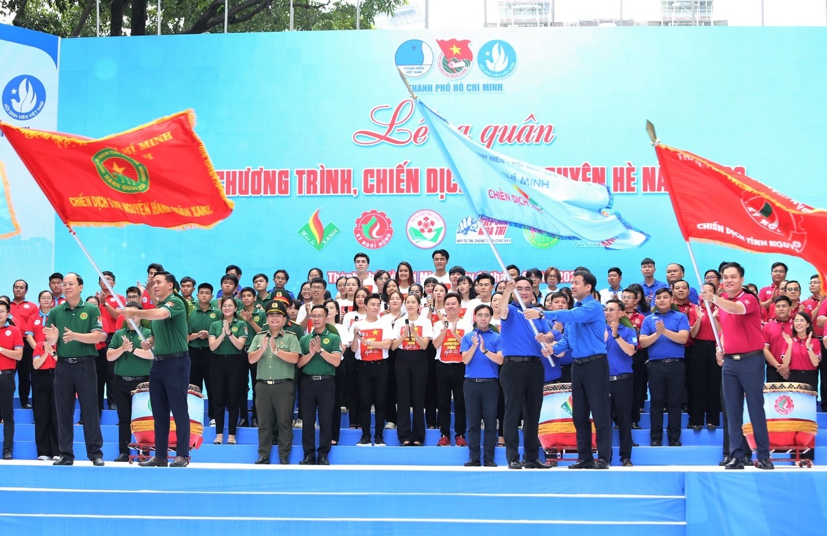 (Tin) TP. Hồ Chí Minh: Rộn ràng lễ ra quân chiến dịch tình nguyện hè 2023 1
