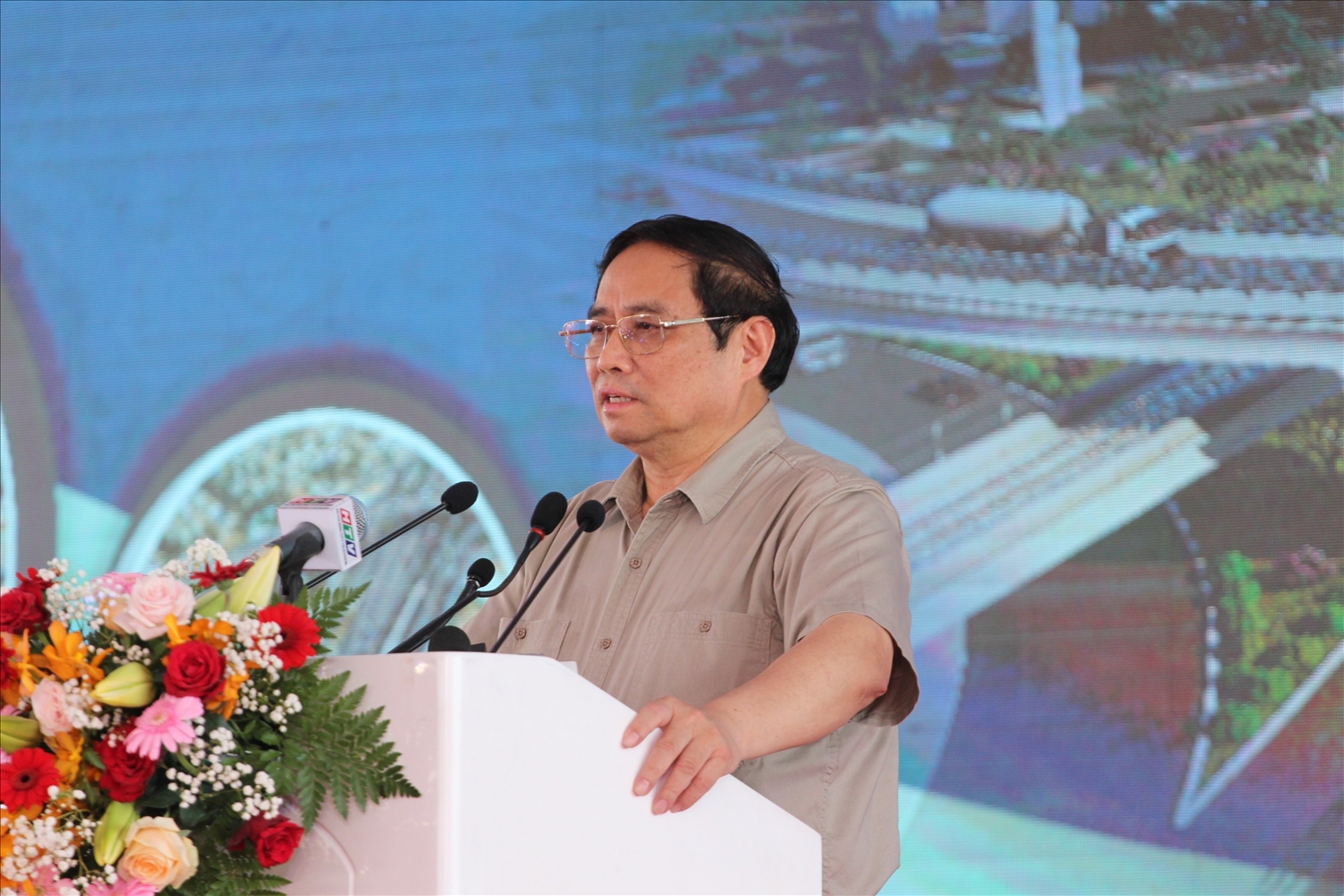 Thủ tướng Chính Phủ Phạm Minh Chính phát biểu tại Lễ khởi công