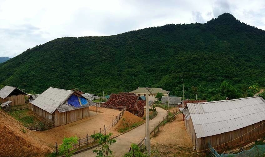 Xóa nhà tạm bợ dột nát là hoạt động cần thiết trong công tác xóa đói giảm nghèo của Nghệ An