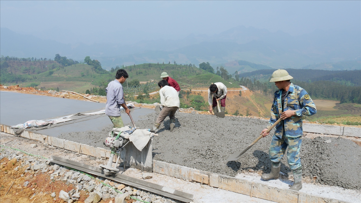 Tuyến đường giao thông thôn Tả Thền A, xã Thanh Bình, huyện Mường Khương được đầu tư xây dựng từ Chương trình MTQG 1719