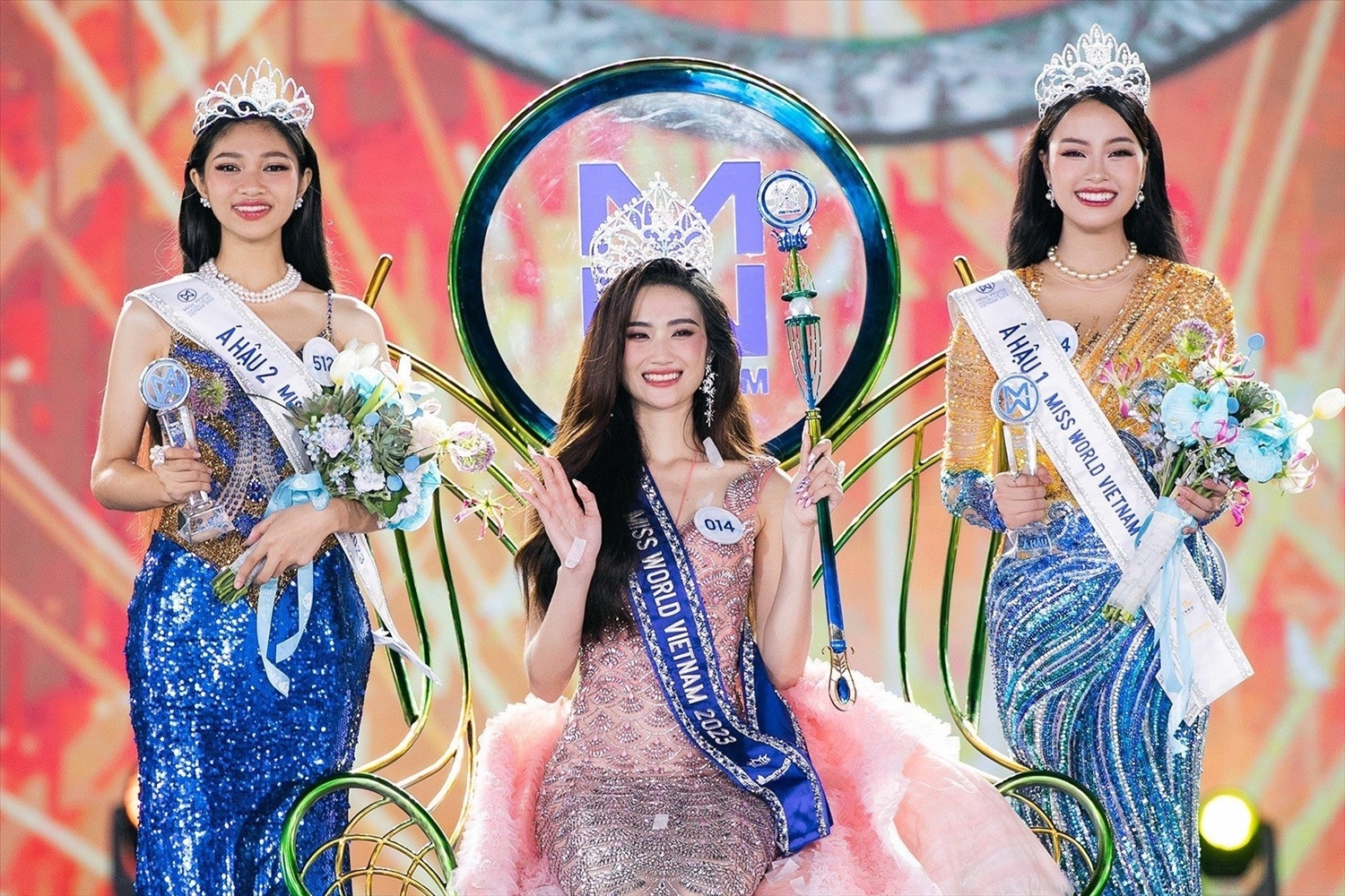 Sau đăng quang Hoa hậu Thế giới Việt Nam 2023, Huỳnh Trần Yến Nhi vướng phải làm sóng phản đối, yêu cầu tước vương miện vì những phát biểu "vạ miệng" (Ảnh: TL)