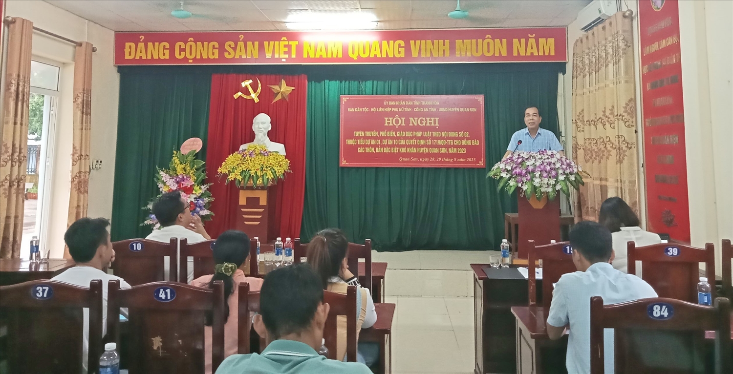 Hội nghị tổ chức tại Trung tâm Chính trị huyện Quan Sơn với 105 đại biểu tham dự
