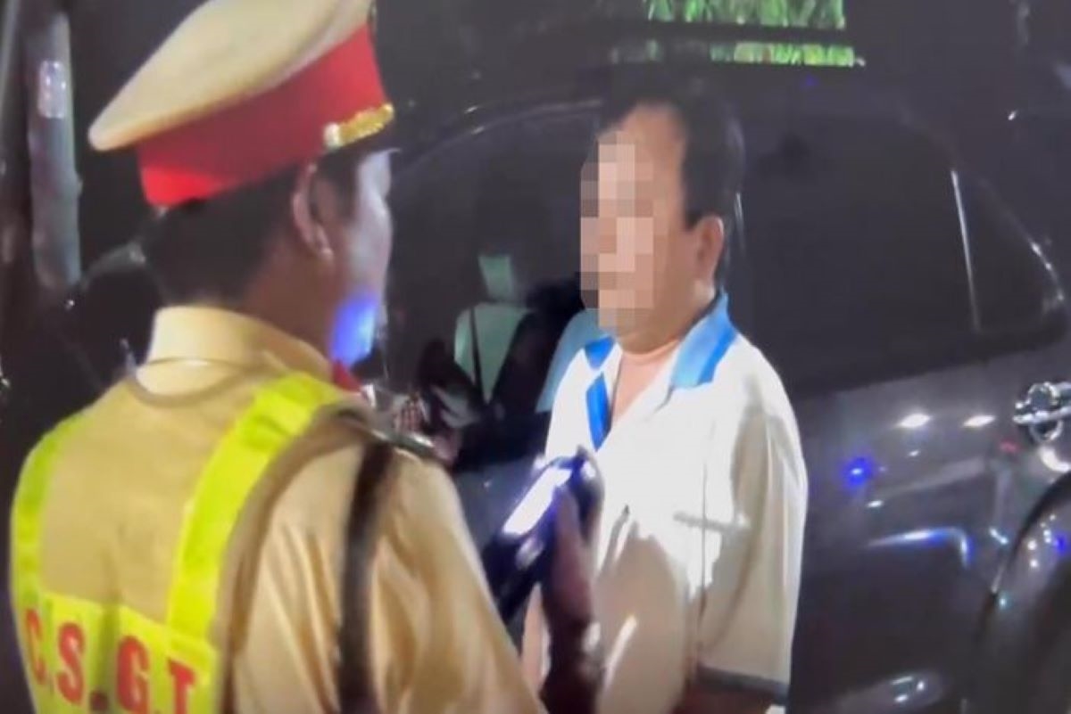 (Tin): Thừa Thiên-Huế: Trưởng Ban An toàn giao thông huyện vi phạm nồng độ cồn khi lái xe