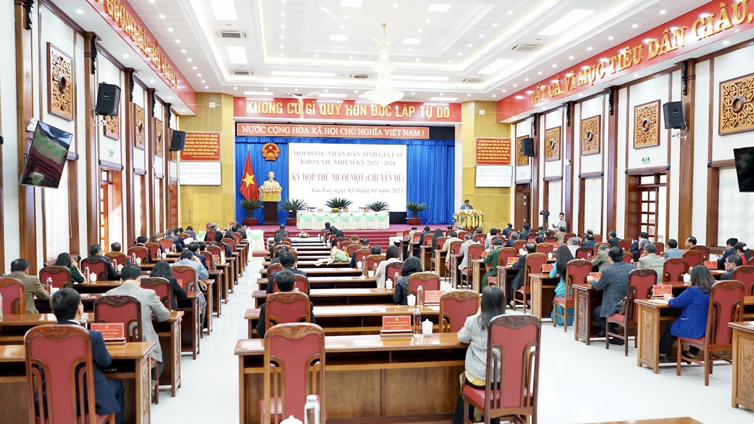 Quang cảnh kỳ họp thứ 11 HĐND tỉnh Gia Lai khóa XII 