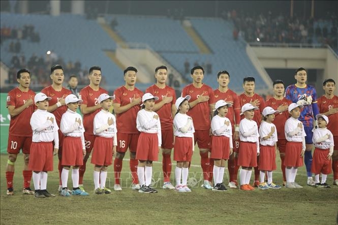 Đội hình ra sân của đội tuyển VIệt Nam trong trận đấu gặp đội tuyển Myanmar tại lượt trận thứ 4 bảng B, trên sân vận động Quốc gia Mỹ Đình (Hà Nội) tối 3/01. Ảnh minh họa: Minh Quyết/TTXVN