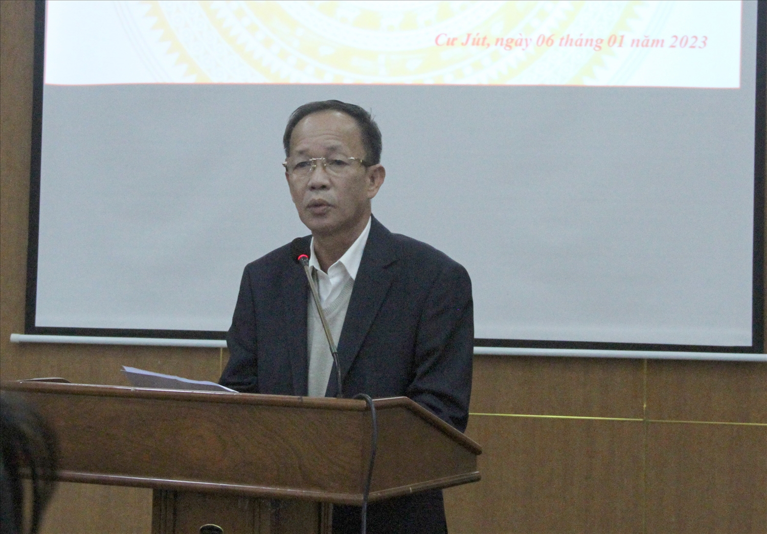Trưởng Ban Dân tộc tỉnh Đắk Nông - Phan Đình Hiến phát biểu tại Hội nghị