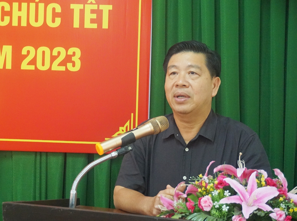 Thứ trưởng, Phó Chủ nhiệm UBDT Lê Sơn Hải phát biểu tại buổi họp mặt
