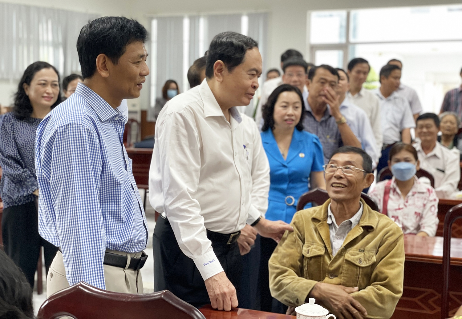 Phó Chủ tịch Thường trực Quốc hội Trần Thanh Mẫn thăm hỏi gia đình chính sách