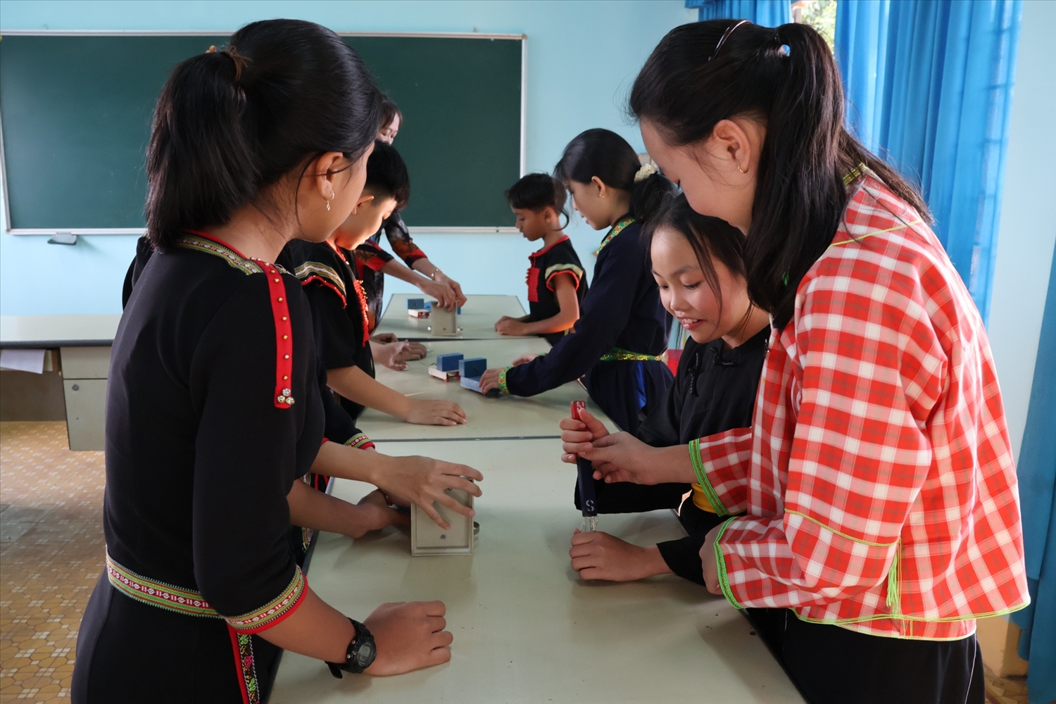 Buổi học thực hành của học sinh Trường Phổ thông Dân tộc nội trú THCS huyện Krông Pắc