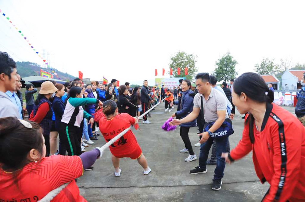 Các trò chơi dân gian được tổ chức trong khuôn khổ Lễ hội Thái Miếu nhà Trần 2023