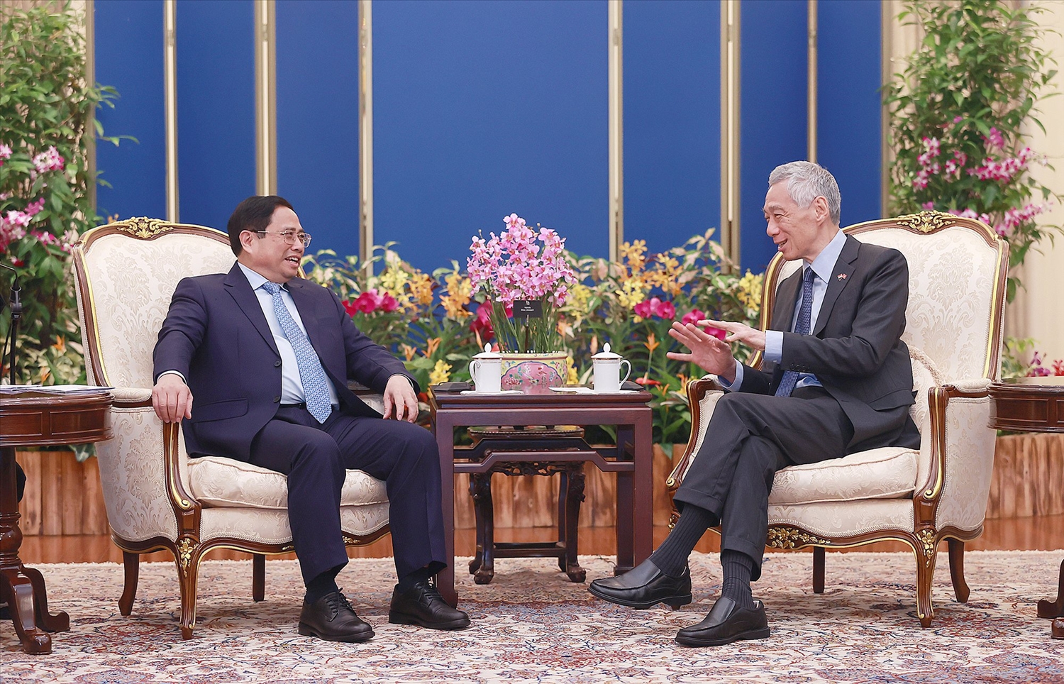 Hai Thủ tướng nhất trí tăng cường tin cậy chính trị, duy trì trao đổi, tiếp xúc cấp cao và các cấp, trên tất cả các kênh - Ảnh: VGP/Nhật Bắc