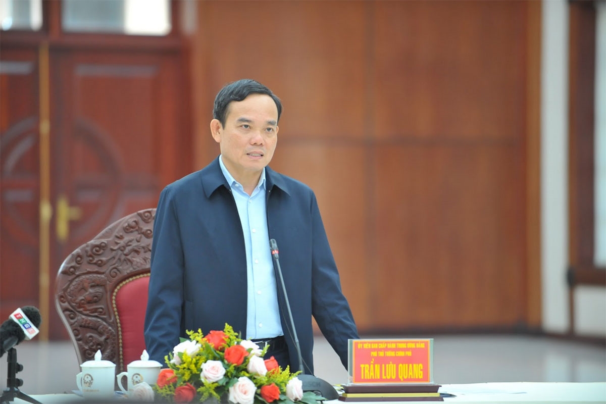 Phó Thủ tướng Chính phủ Trần Lưu Quang chỉ đạo các giải pháp cần thực hiện để triển khai hiệu quả các Chương trình MTQG