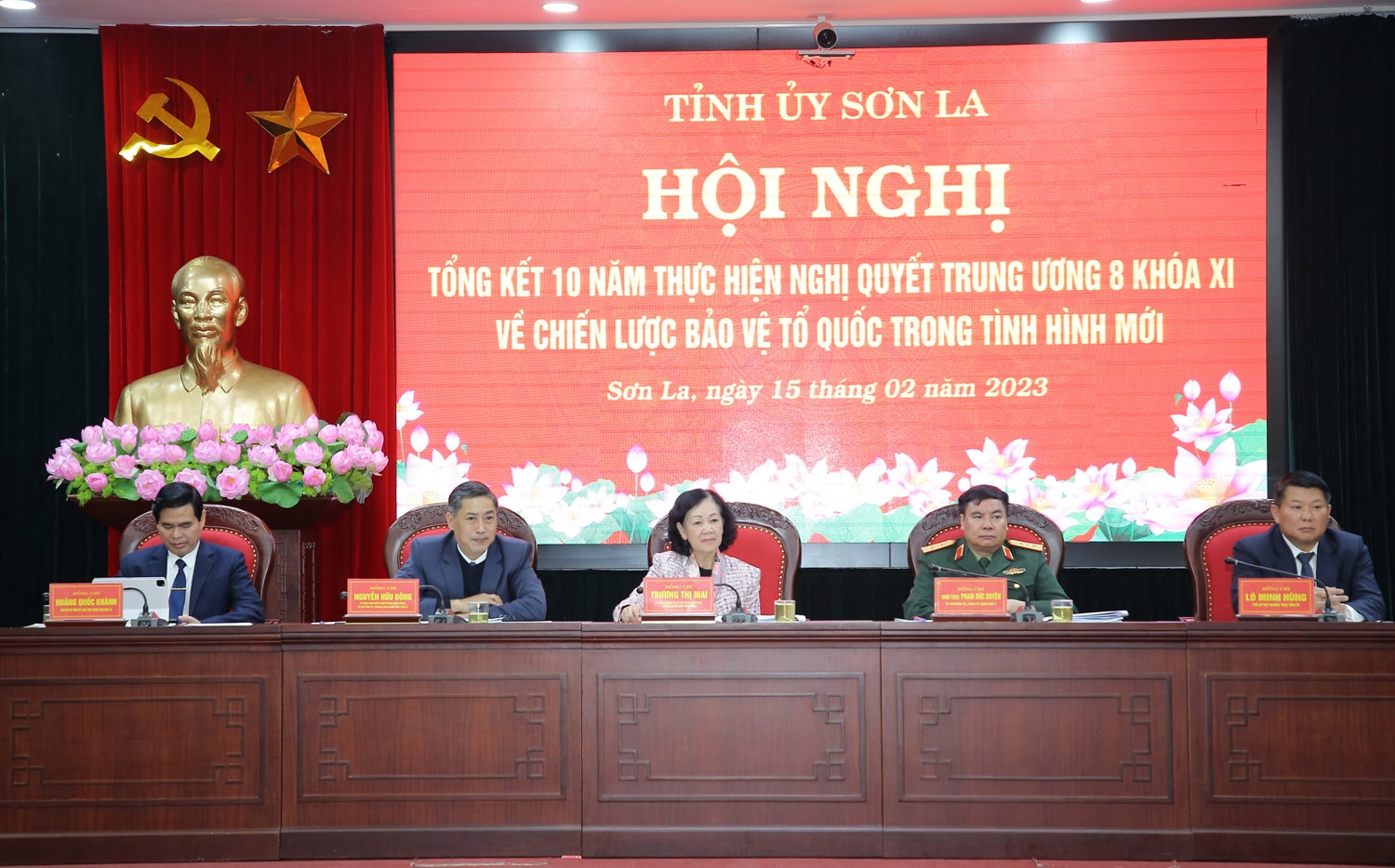 Ủy viên Bộ Chính trị, Bí thư Trung ương Đảng, Trưởng Ban Tổ chức Trung ương Trương Thị Mai dự và chỉ đạo Hội nghị tổng kết 10 năm thực hiện Nghị quyết Trung ương 8 khóa XI