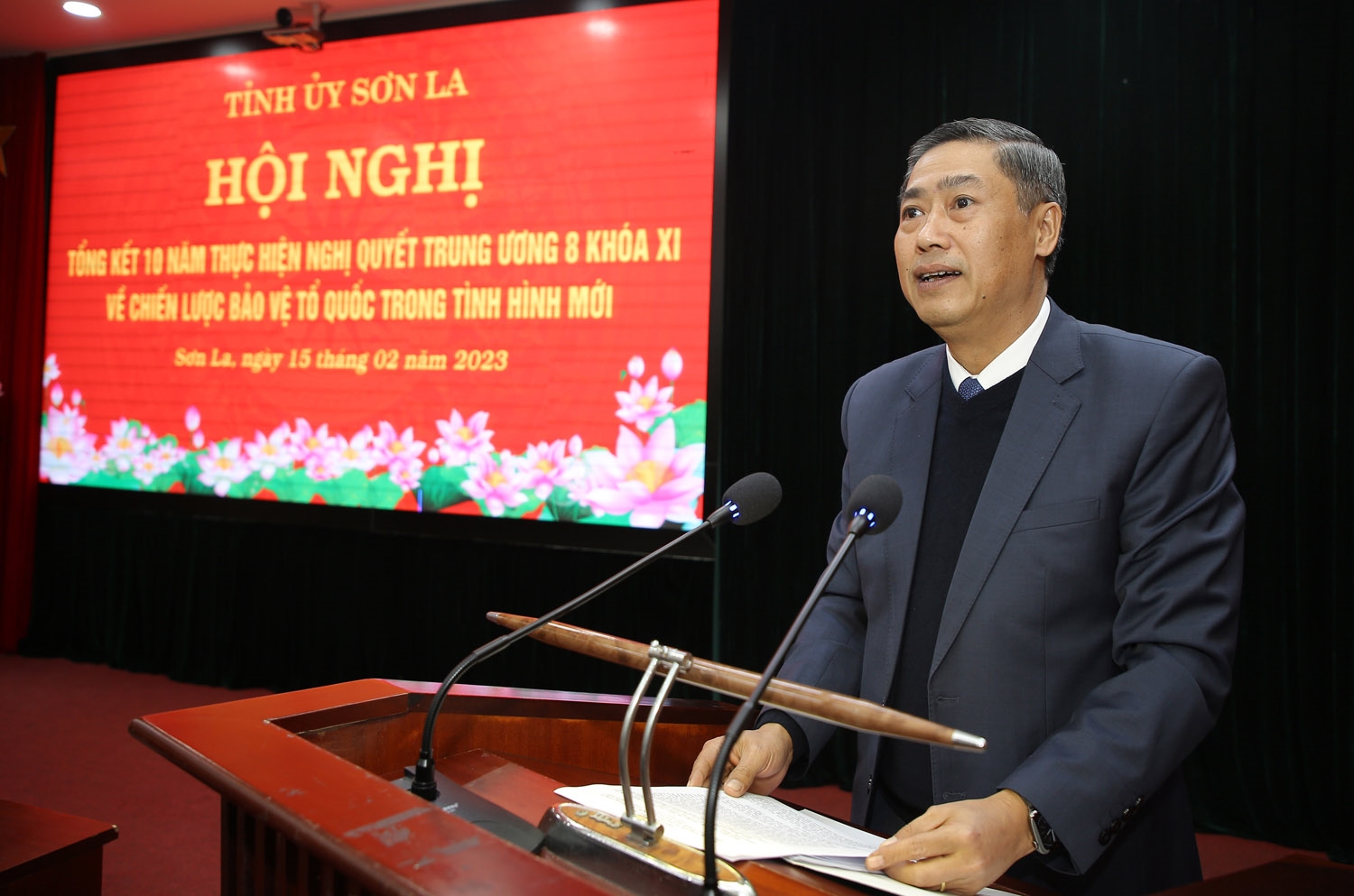 Bí thư Tỉnh ủy Sơn La Nguyễn Hữu Đông phát biểu tại Hội nghị
