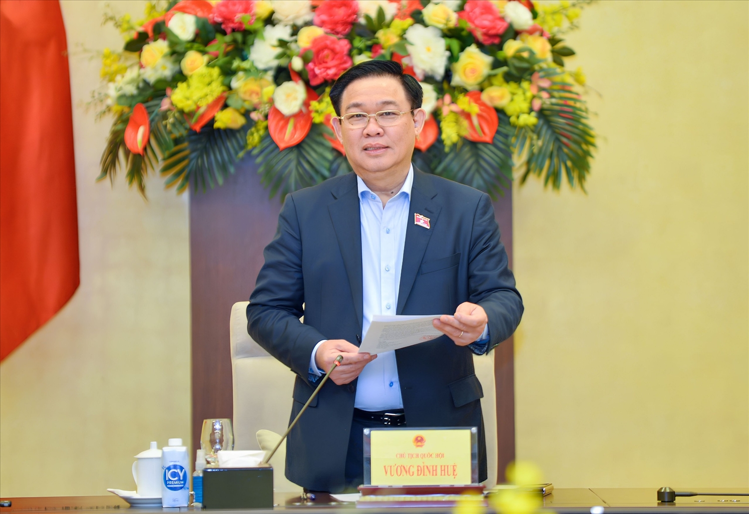 Chủ tịch Quốc hội Vương Đình Huệ phát biểu mở đầu buổi làm việc