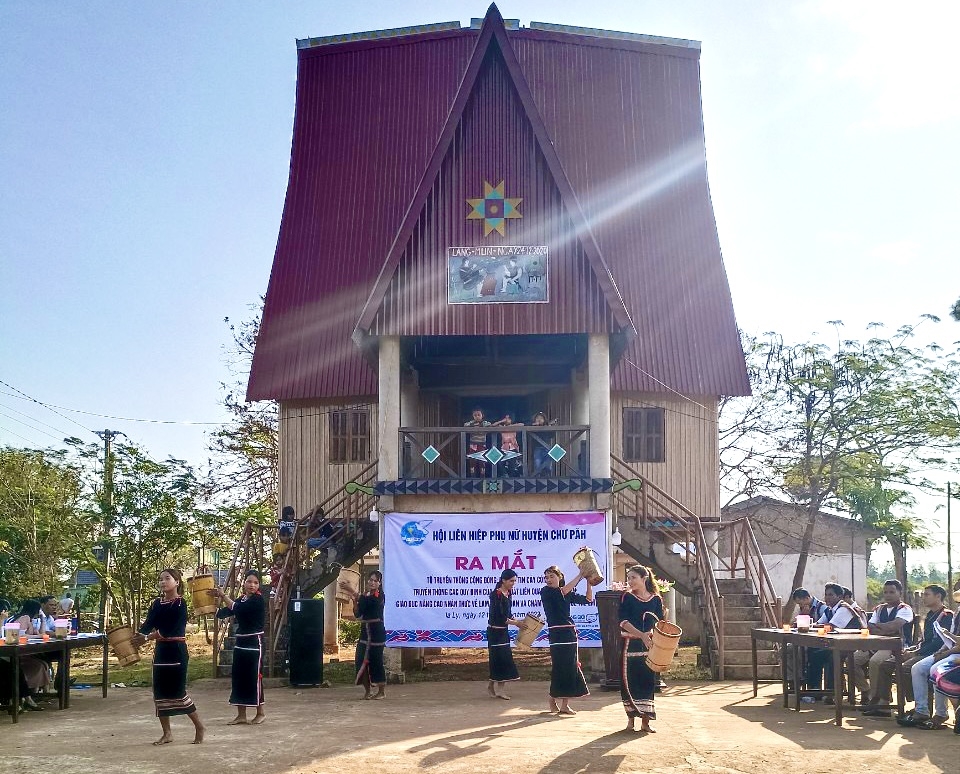 Lễ ra mắt mô hình “Tổ truyền thông cộng đồng” tại làng Mun, thị trấn Ia Ly, huyện Chư Păh