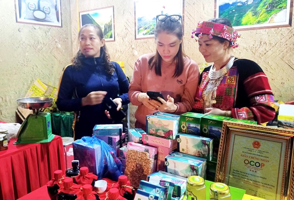 Trong Ngày Phụ nữ khởi nghiệp sẽ có nhiều gian hàng trưng bày sản phẩm nông sản của hội viên, phụ nữ