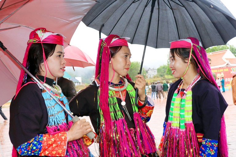 Lễ hội còn tạo không gian cho Nhân dân các dân tộc Bình Liêu tụ họp, gặp gỡ, giao lưu văn hóa
