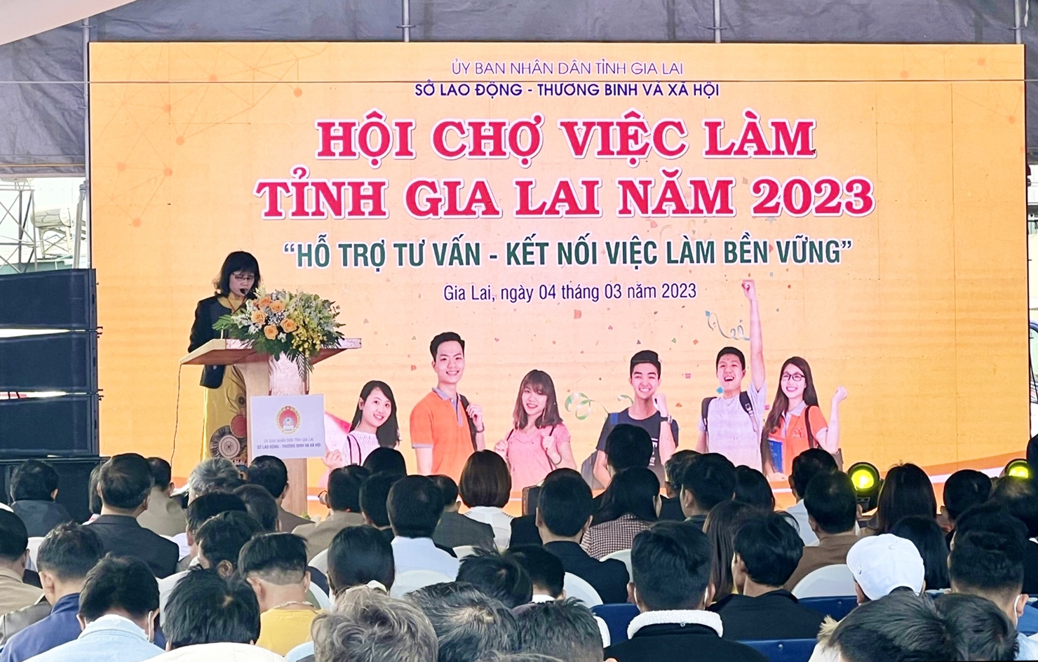 Hội chợ việc làm thu hút hơn 500 thanh niên, lao động trên địa bàn tỉnh Gia Lai tham gia
