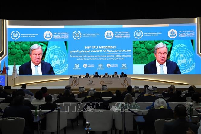 Tổng thư ký Liên hợp quốc Antonio Guterres phát biểu qua băng ghi hình tại hội nghị