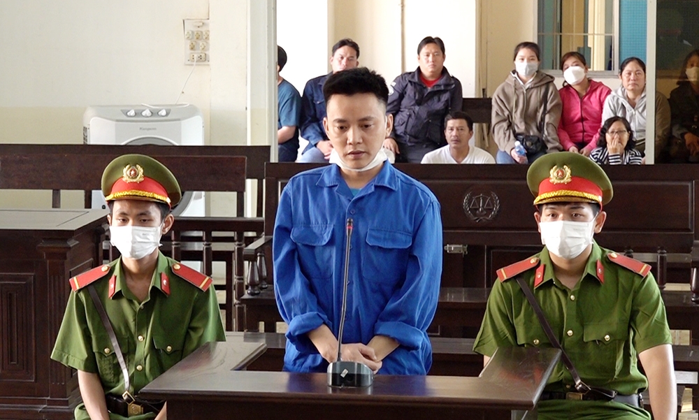 Bị cáo Huỳnh Công Nhựt Hóa tại Tòa án nhân dân tỉnh An Giang