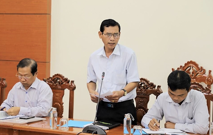 Ông Chau Ane - Phó Trưởng Ban Dân tộc tỉnh thông tin tiến độ giải ngân năm 2023 