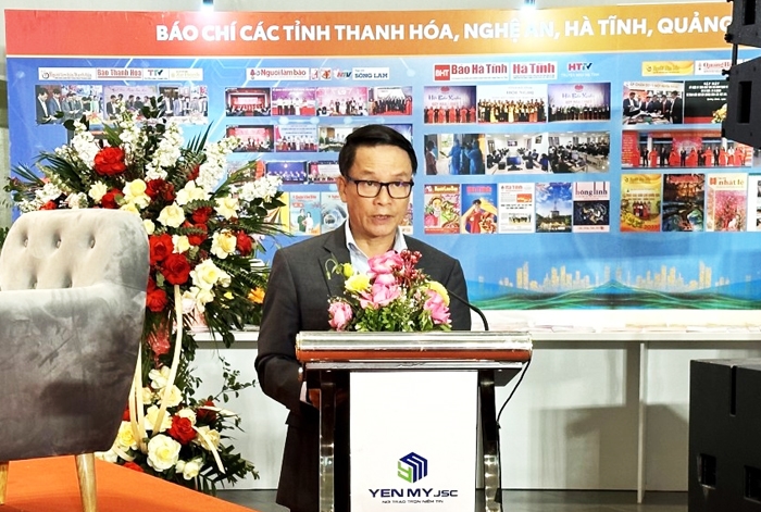 Ông Nguyễn Đức Lợi - Phó Chủ tịch Hội Nhà báo Việt Nam phát biểu khai mạc Tọa đàm