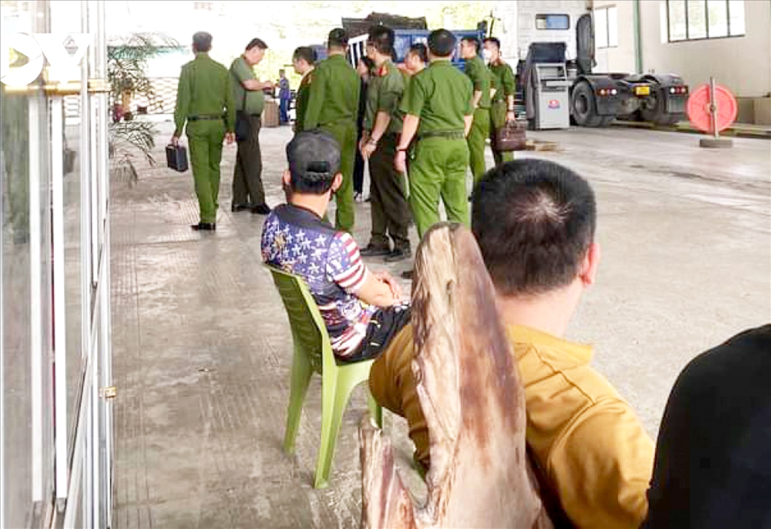 Công an tỉnh Lạng Sơn khám xét 2 Trung tâm đăng kiểm xe cơ giới trên địa bàn 
