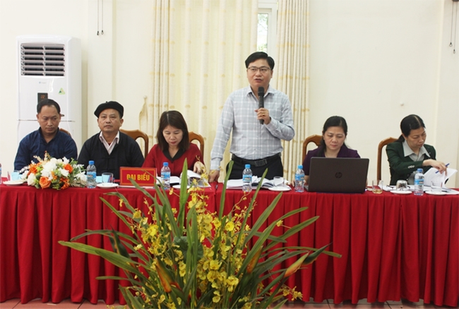 Lãnh đạo UBND huyện Bảo Lâm phát biểu thảo luận tại Hội thảo