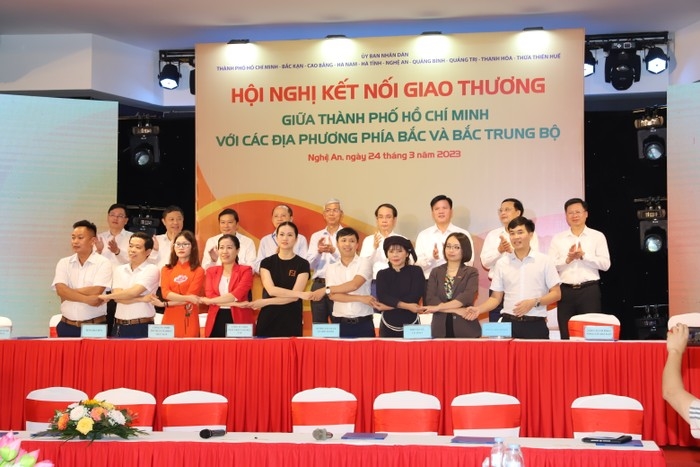Công ty Cổ phần Nông sản Bắc Kạn và HTX Tài Hoan ký kết thành công ghi nhớ hợp tác với Công ty TNHH Việt Nam AEON