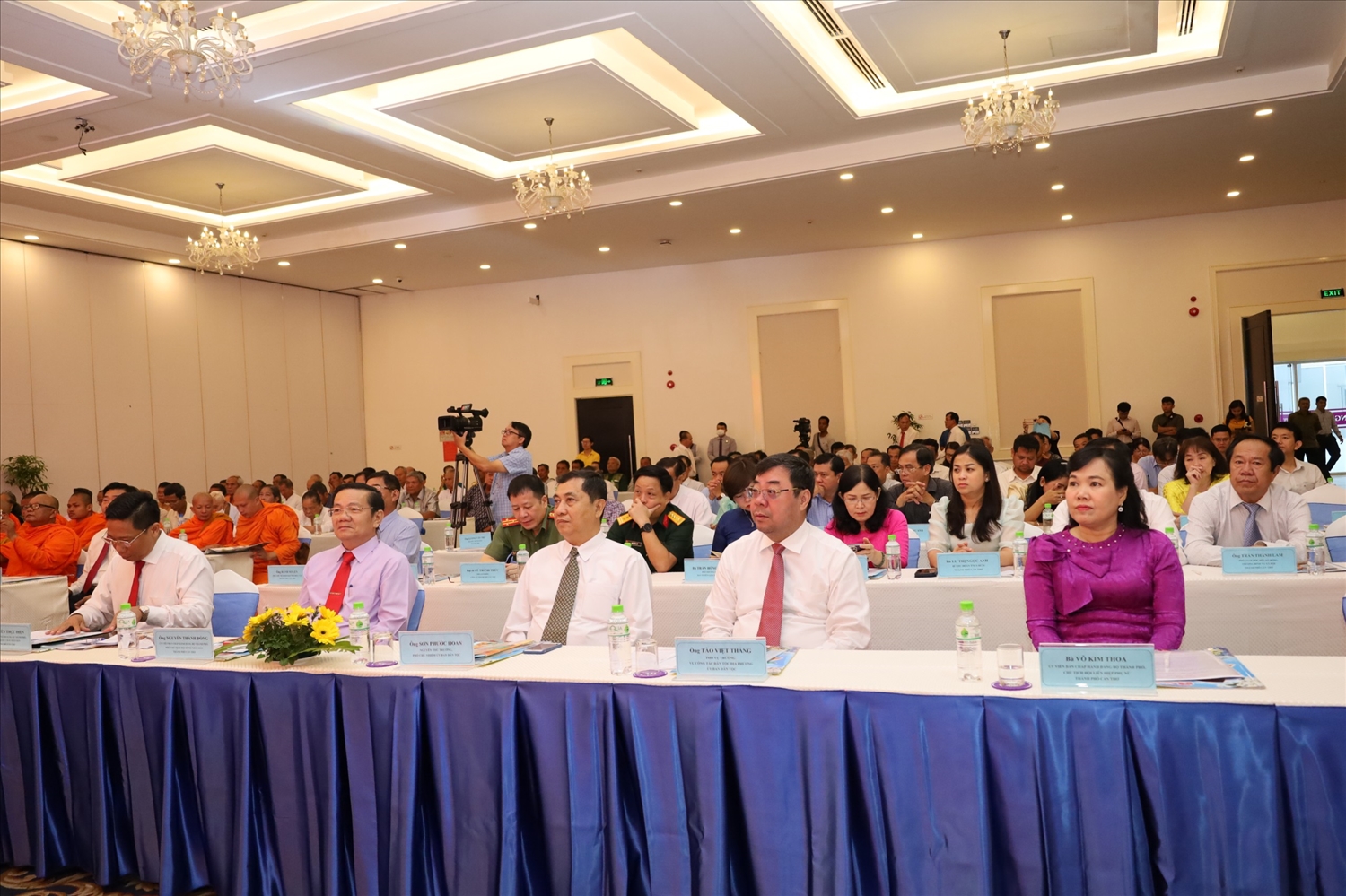 Các đại biểu dự họp mặt mừng Chôl Chnăm Thmây 2023 