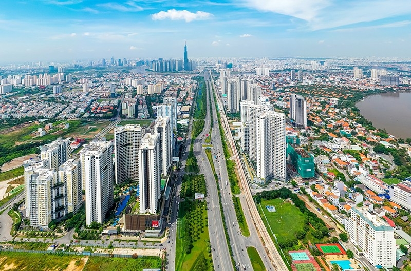 Quy hoạch sử dụng đất quốc gia được phân bổ hợp lý cho các ngành, các địa phương phù hợp yêu cầu phát triển kinh tế-xã hội. Trong ảnh: Đô thị hiện đại ở Thành phố Hồ Chí Minh