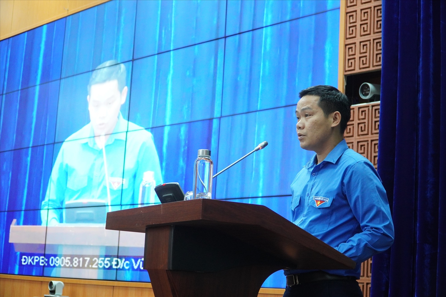 Anh Hoàng Văn Thanh - Phó Bí thư Tỉnh đoàn Quảng Nam gợi ý nội dung đối thoại