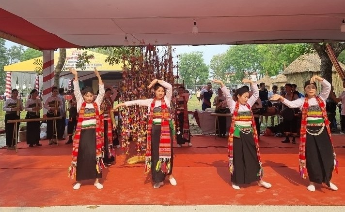 Múa Pồn Pôông còn lưu giữ, tái hiện trong cộng đồng người Mường ở Thanh Hóa