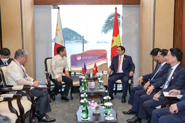 Thủ tướng Phạm Minh Chính khẳng định Việt Nam sẵn sàng cung cấp gạo một cách chiến lược, dài hạn, ổn định với giá thành phù hợp cho Philippines - Ảnh: VGP/Nhật Bắc