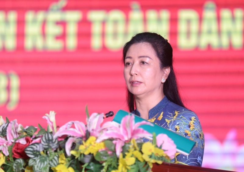 Phó Bí thư Thường trực Tỉnh ủy Bắc Giang Lê Thị Thu Hồng phát biểu chỉ đạo tại hội nghị