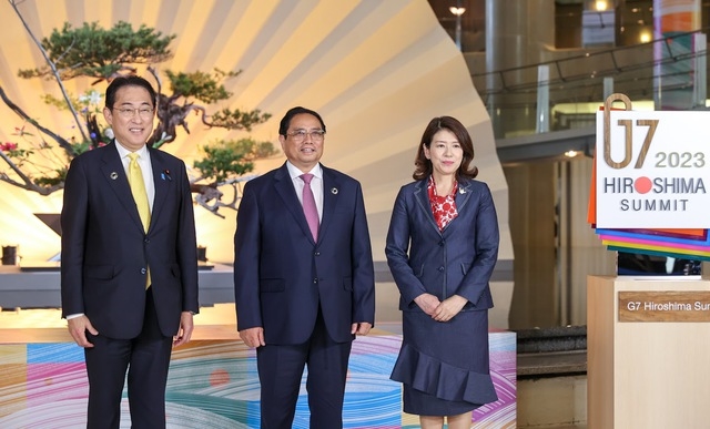 Đây là lần thứ 3 Việt Nam tham dự Hội nghị thượng đỉnh G7 mở rộng và là lần thứ hai theo lời mời của Nhật Bản. Điều này cho thấy sự coi trọng của Nhật Bản, Chủ tịch G7 năm 2023 nói riêng và Nhóm G7 nói chung với vị thế, vai trò của Việt Nam trong khu vực - Ảnh: VGP/Nhật Bắc