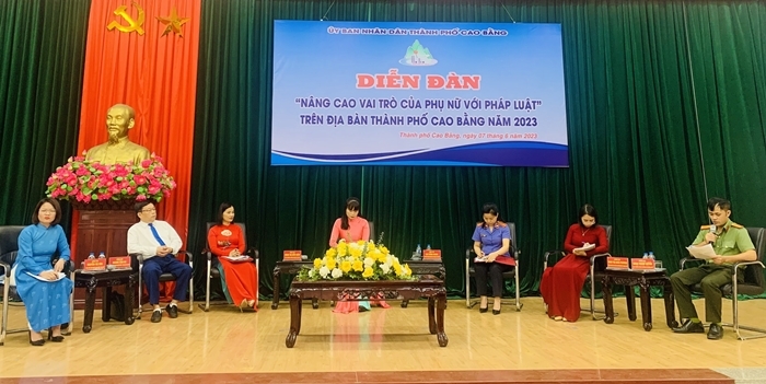 Diễn đàn “Nâng cao vai trò của phụ nữ với pháp luật trên địa bàn TP. Cao Bằng” do UBND TP. Cao Bằng tổ chức tháng 4/2023.