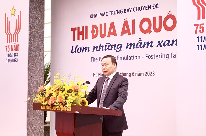 Ông Nguyễn Văn Đoàn - Giám đốc Bảo tàng Lịch sử quốc gia phát biểu khai mạc trưng bày