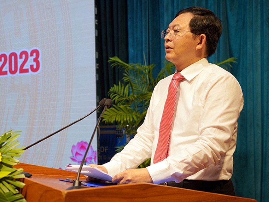 Ông Hồ Quốc Dũng Bí thư Tỉnh ủy Bình Định phát biểu tại Hội nghị