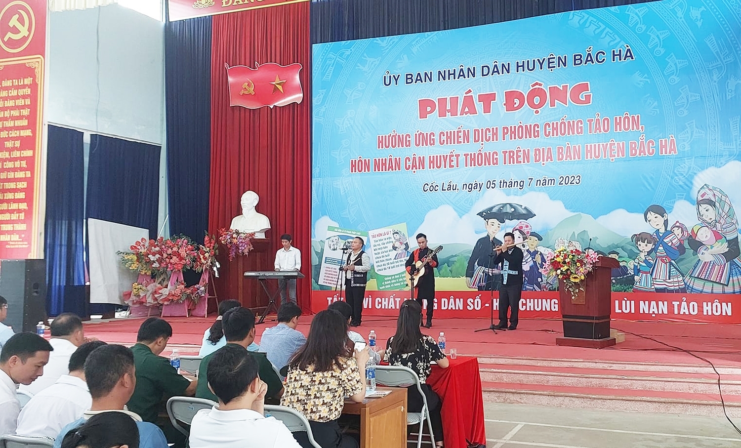 Huyện Bắc Hà (Lào Cai) hưởng ứng chiến dịch phòng chống tảo hôn và hôn nhân cận huyết thống