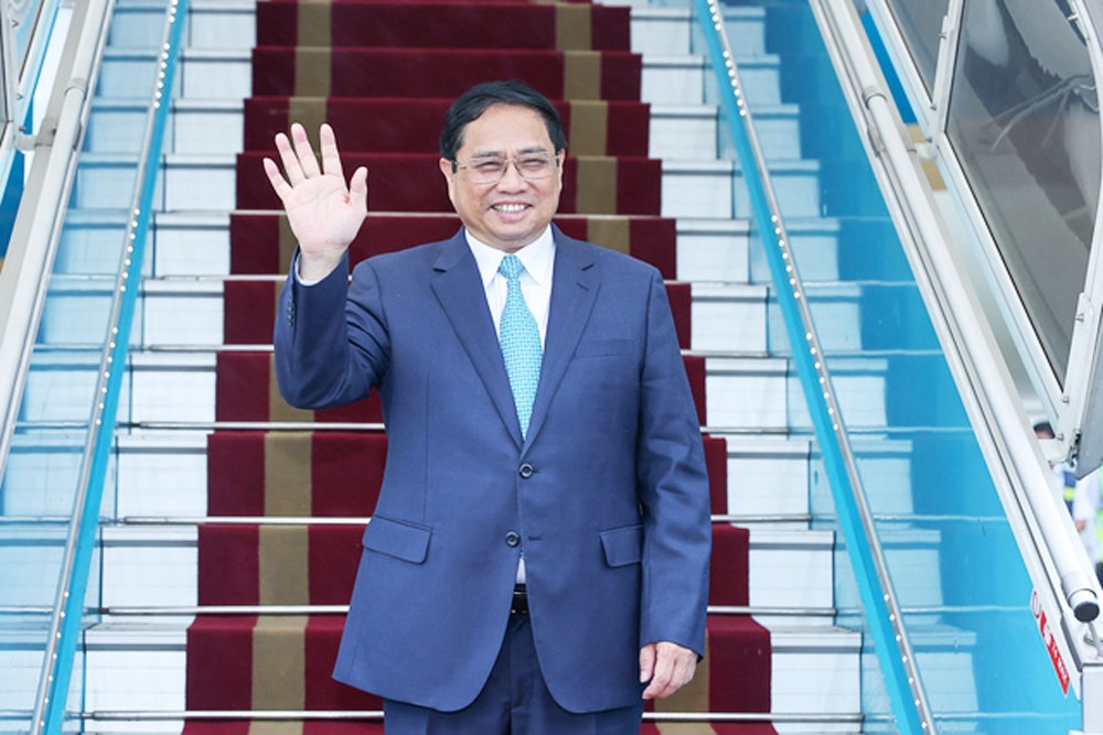 Thủ tướng Phạm Minh Chính lên đường dự Hội nghị Cấp cao ASEAN lần thứ 43 và các hội nghị cấp cao liên quan tại Jakarta, Indonesia - Ảnh: VGP/Nhật Bắc