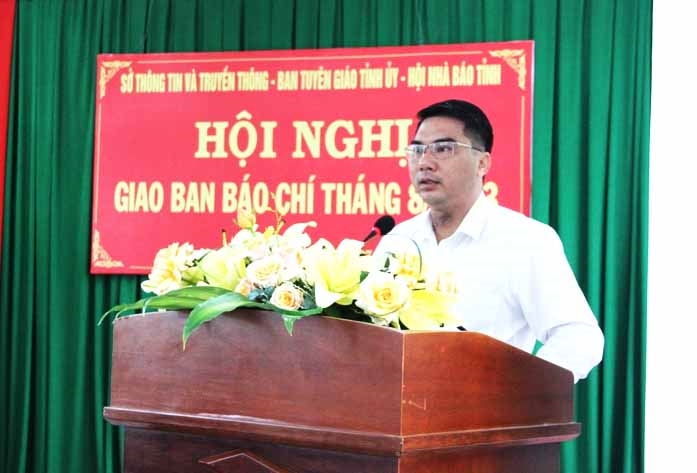 Phó Giám đốc Sở GD&ĐT tỉnh Đắk Nông Phan Thanh Hải chia sẻ tại Hội nghị
